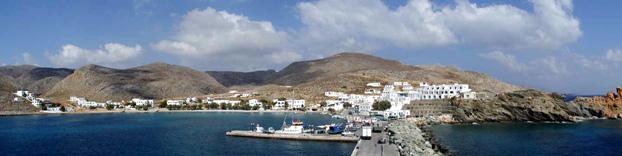 View of the Vlichada Karavostasi marina on the Folegandros island